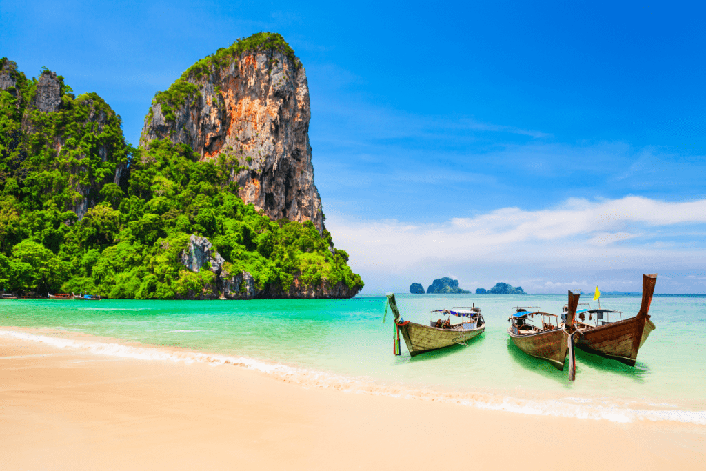 3 destinos imperdíveis para fazer praia em novembro
