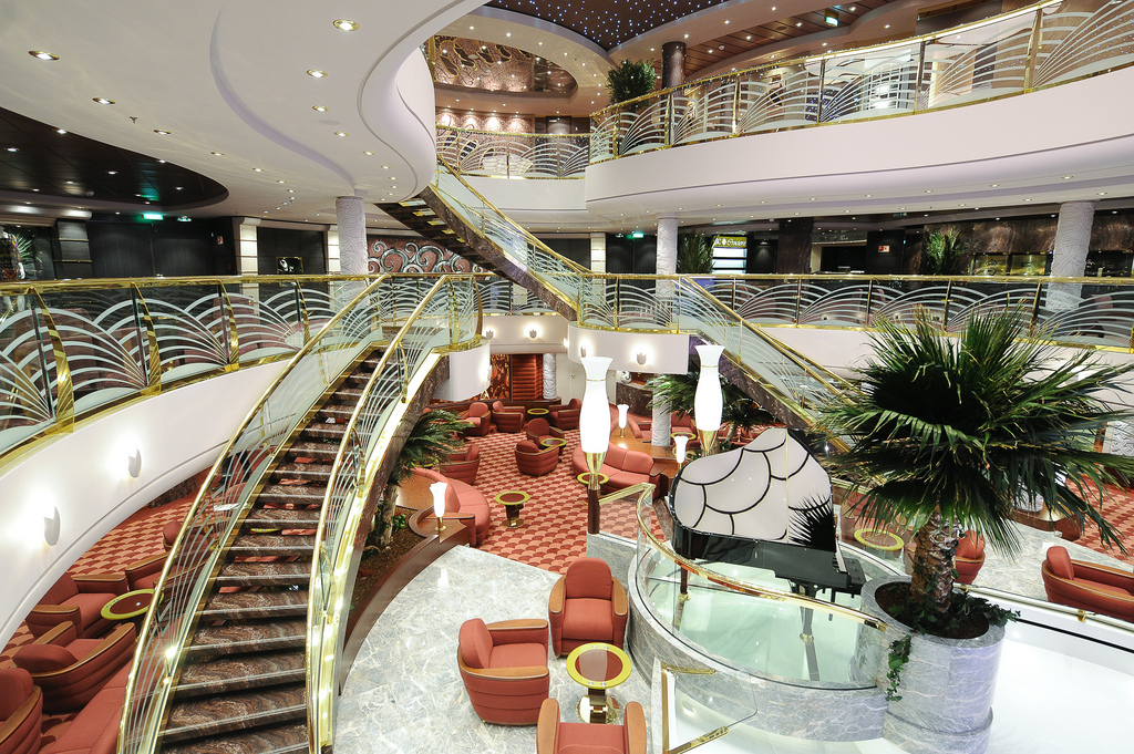 MSC Magnifica