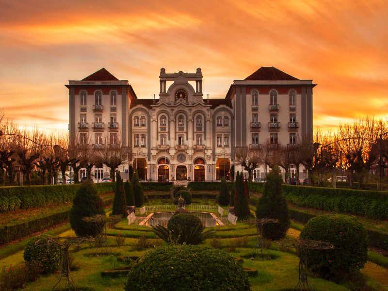 5 palácios nacionais onde dormir numa escapadinha