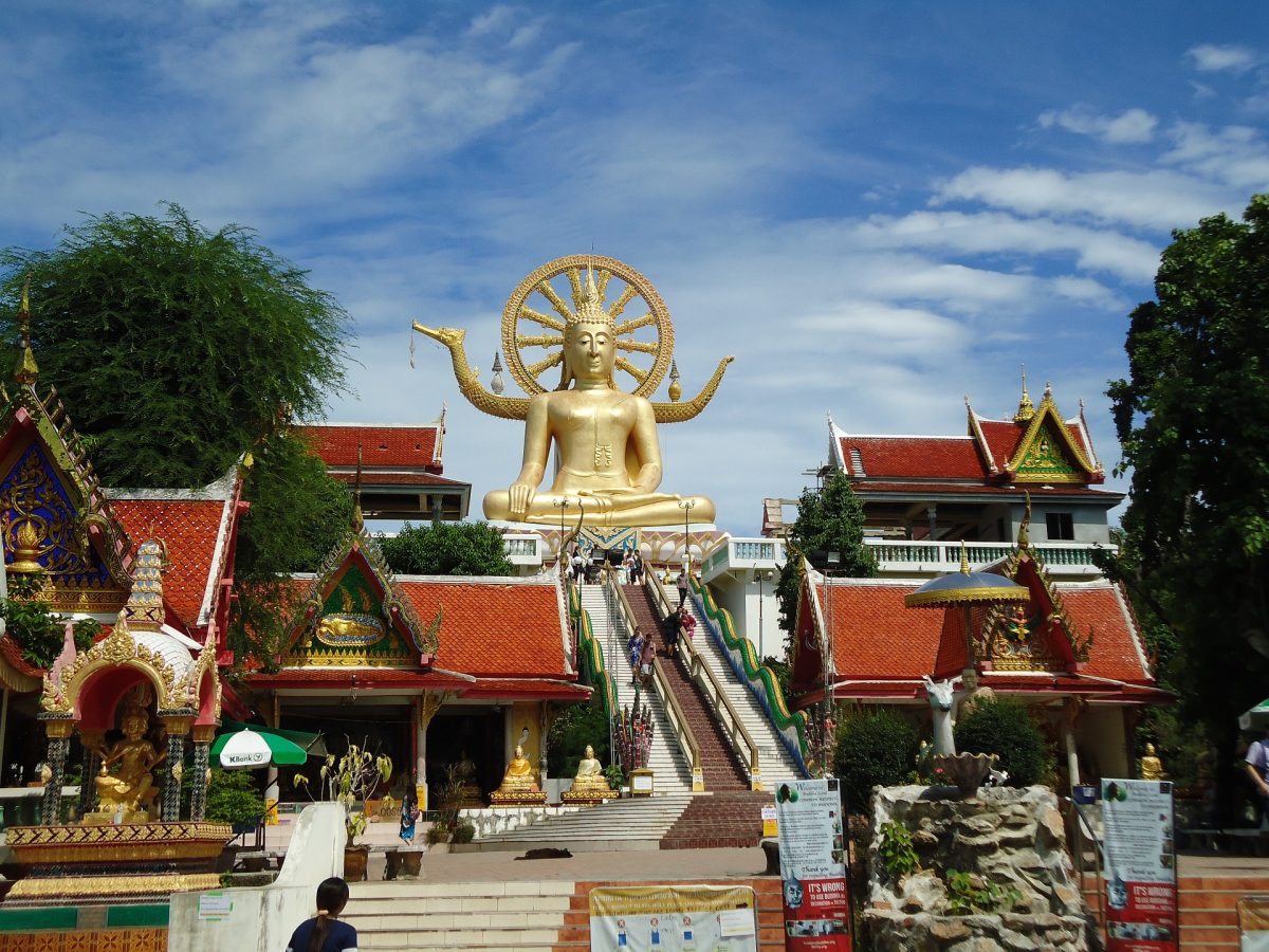 Wat Phra Yai Ko Fan