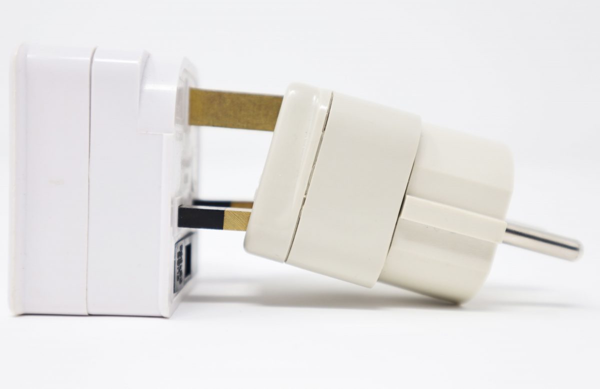 Adaptadores de corrente elétrica