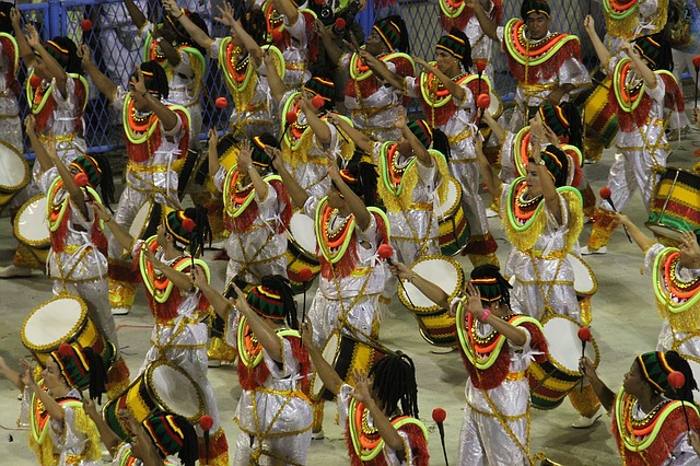 Carnaval: Rio ou Veneza