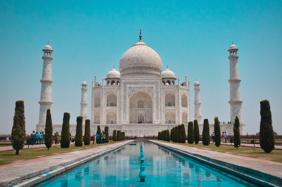 locais espetaculares que inspiraram filmes da Disney: Taj Mahal, India
