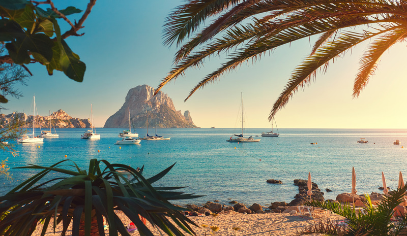 5 razões para ir até Ibiza