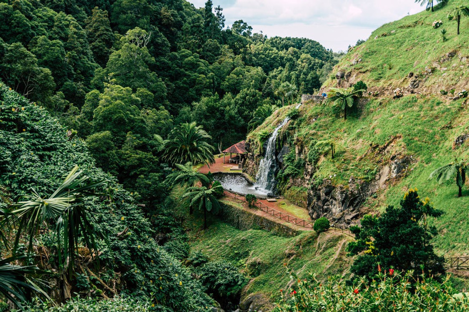 5 razões para ir aos Açores ou à Madeira ainda este ano