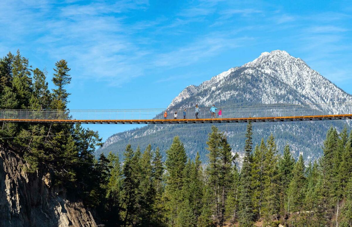 Golden Skybridge, Canadá