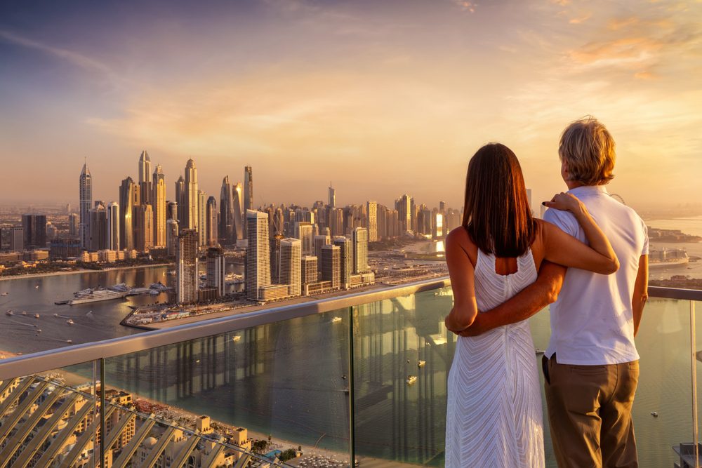 Casal feliz no Dubai