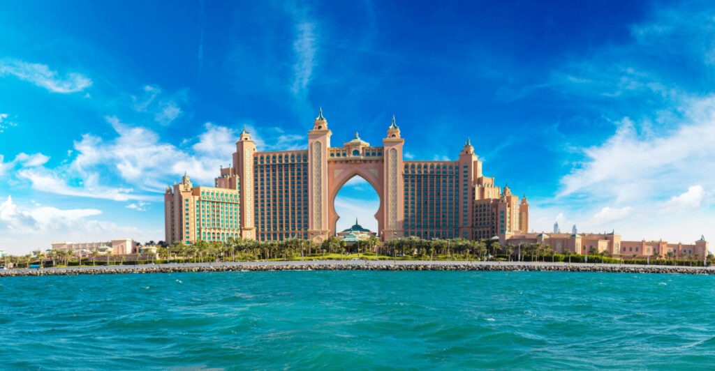 Dubai,,Uae,-,November,13:,Panorama,Of,Atlantis,The,Palm