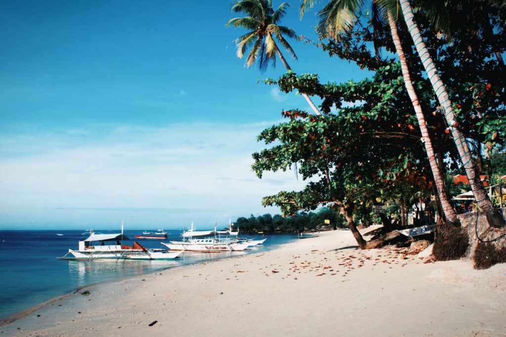 Alona Beach