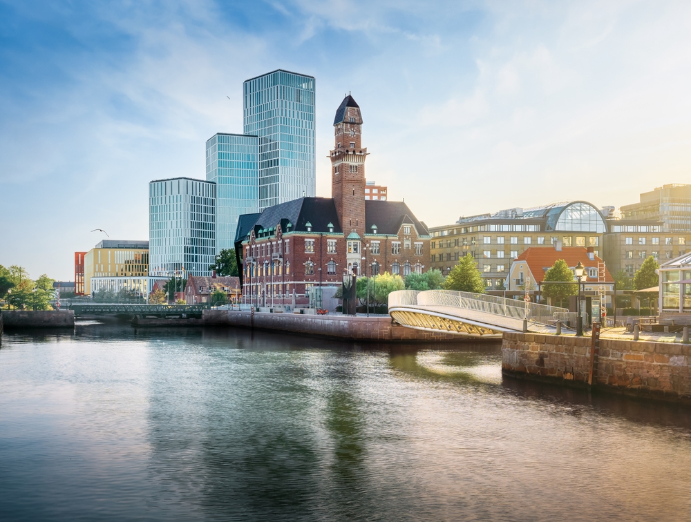 as melhores cidades na europa para conhecer de bicicleta