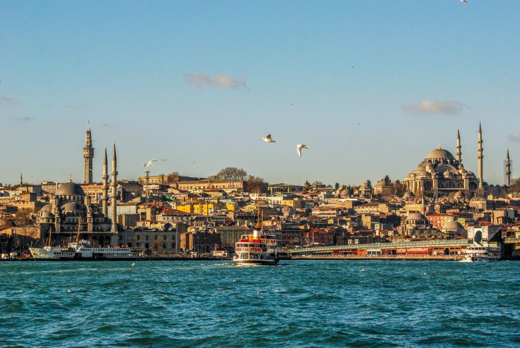 9 Cidades Perfeitas para Visitar em Outubro