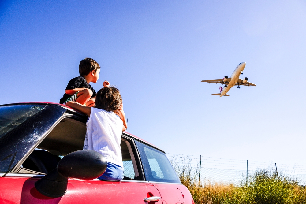 Grupo de amigos / Foto de tolobalaguer.com / Shutterstock