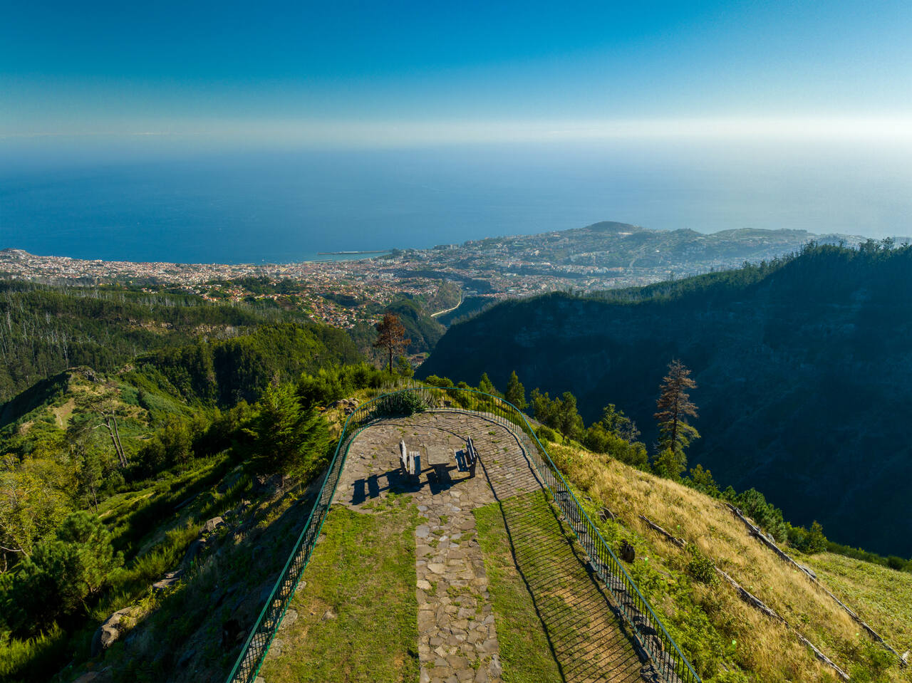 Miradouro, Dicas de como viver ao máximo o Faial