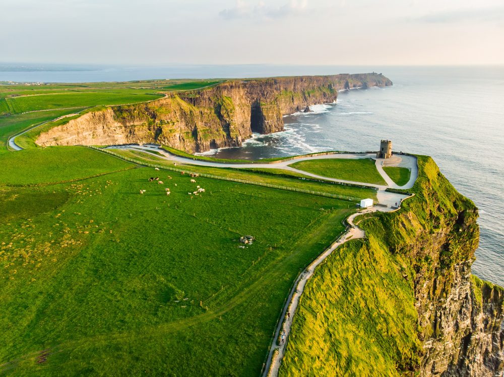 Cliffs of Moher / Shuttertock / autor MNStudio