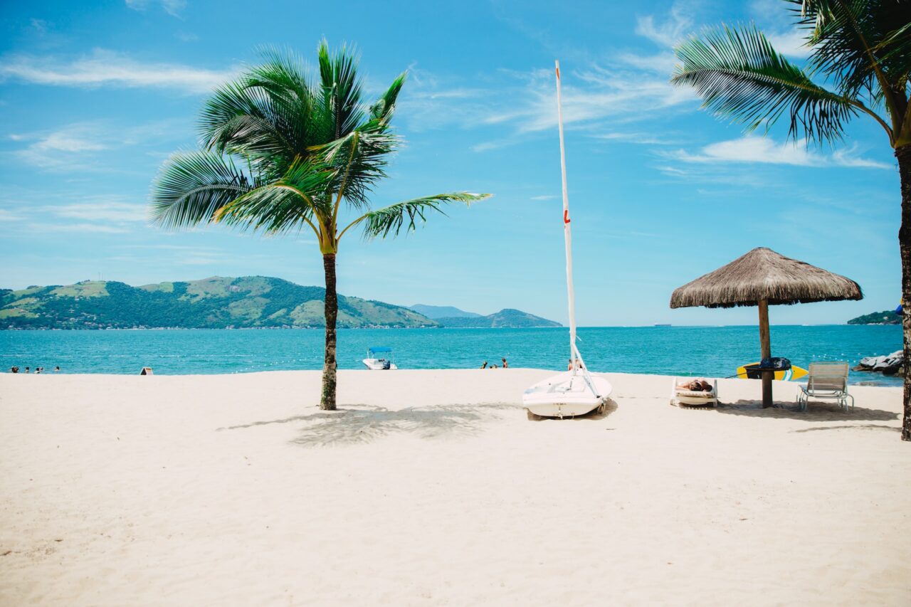 praia paradisíaca