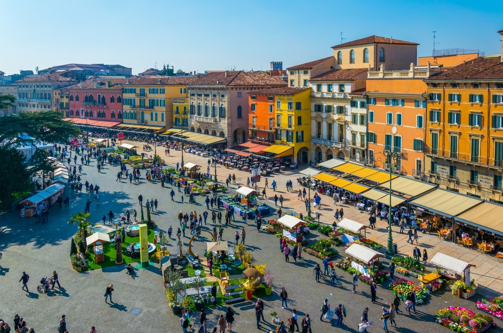 Piazza Bra, City Break Verona, Itália