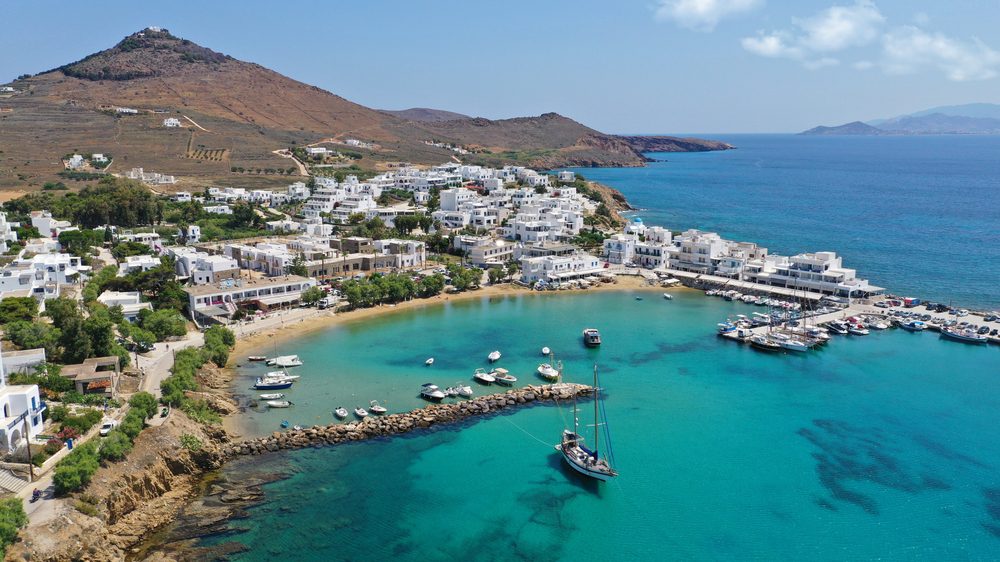 Paros / Foto de Aerial-motion / Shutterstock