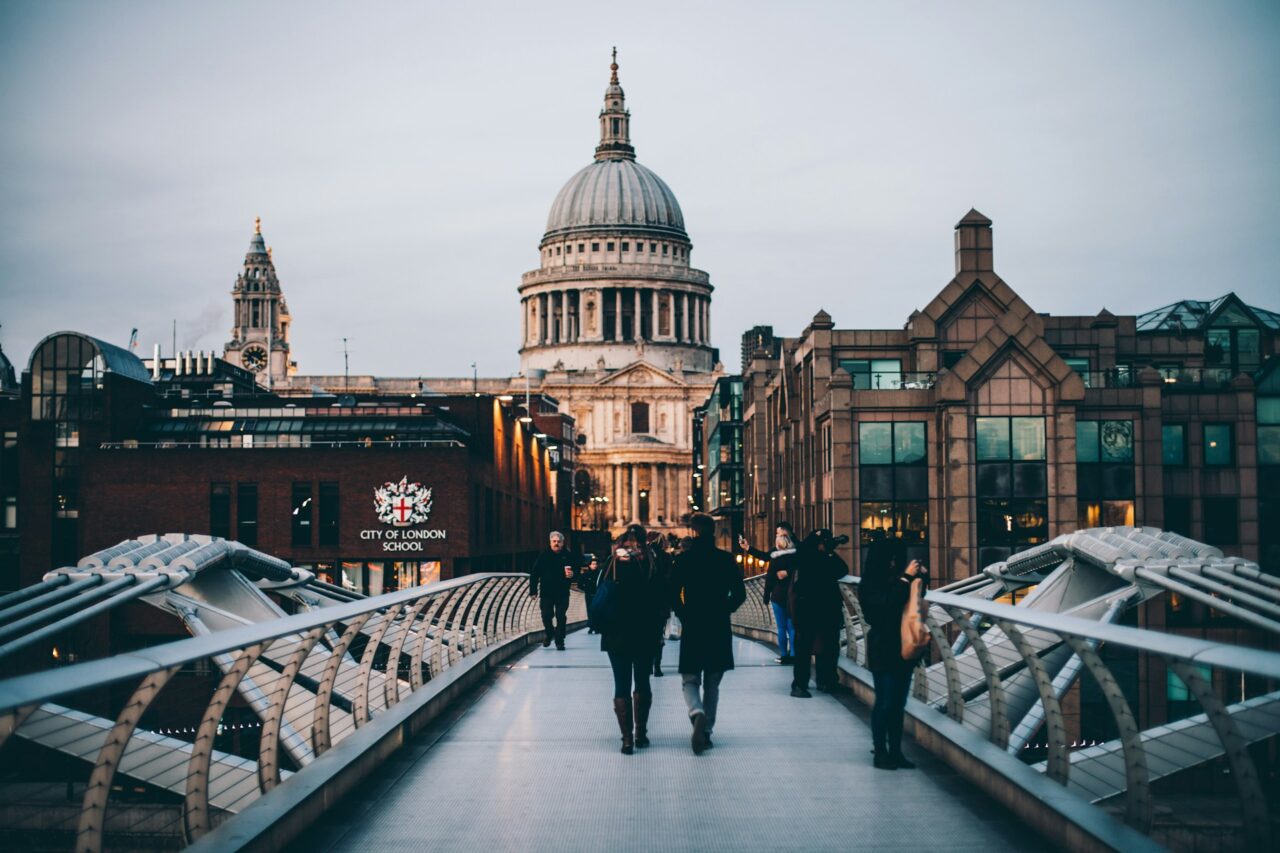 Millenniun Bridge