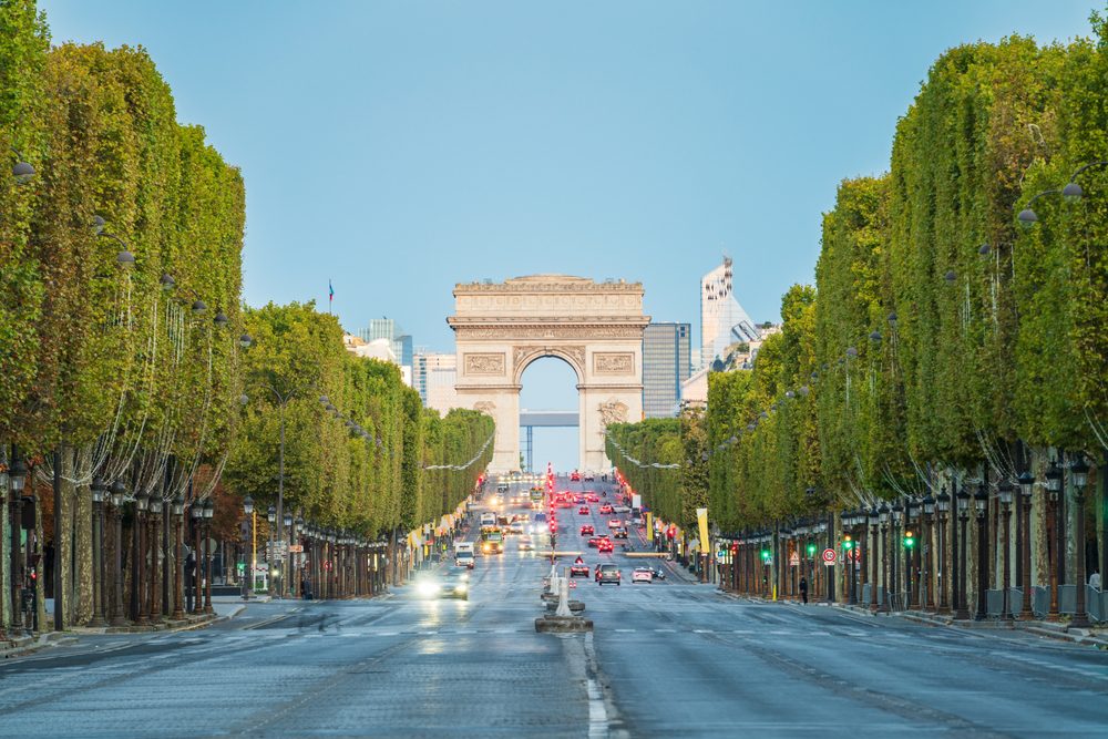 Avenue Champs-Élysées, França