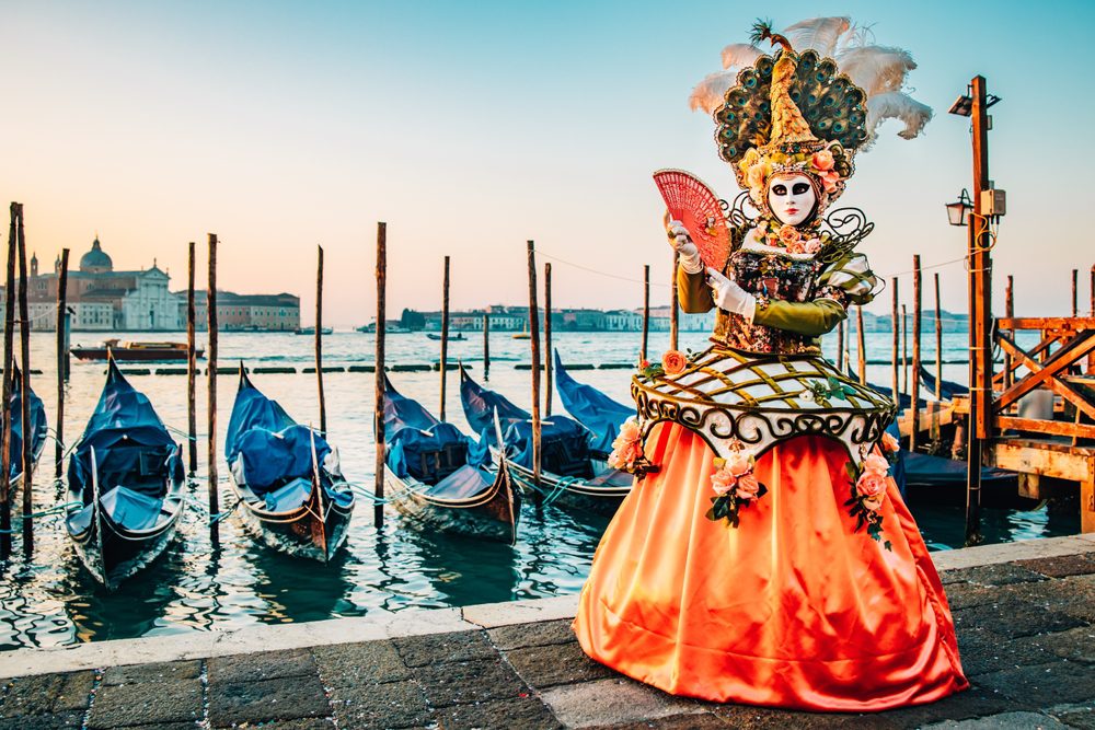 Carnaval de Veneza, Itália, Tipos diferentes de Carnaval