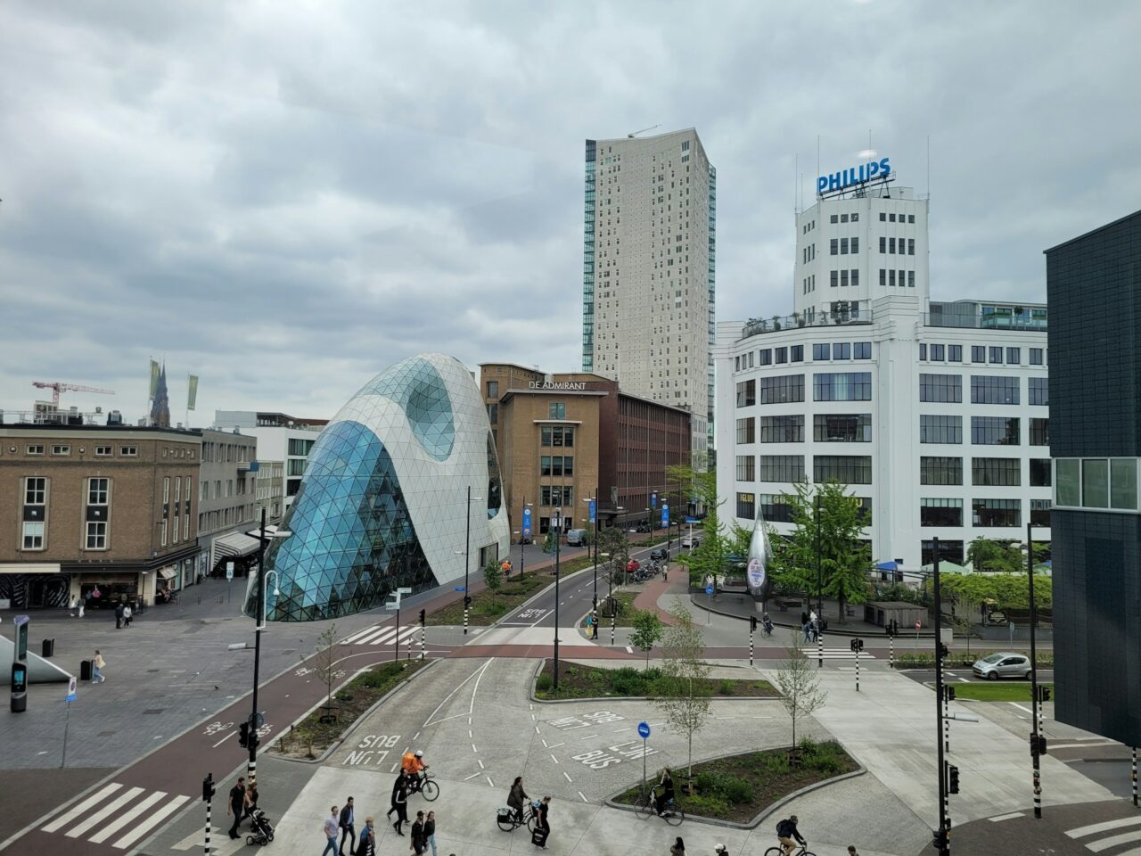 Eindhoven / Foto de Alex vd Slikke / Unsplash