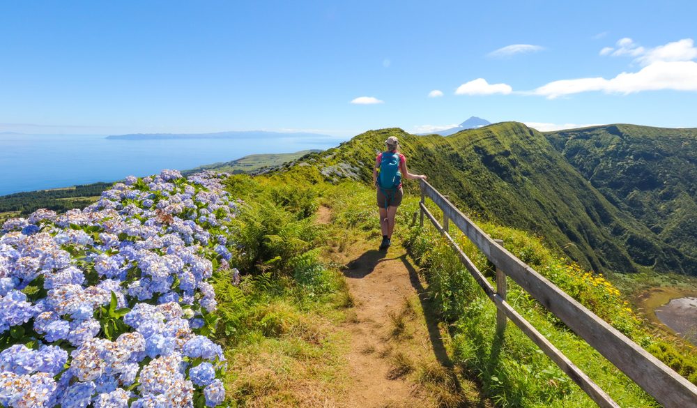 Cratera do Vulcão, Ilha do Faial, Açores, Estação do Ano: Verão