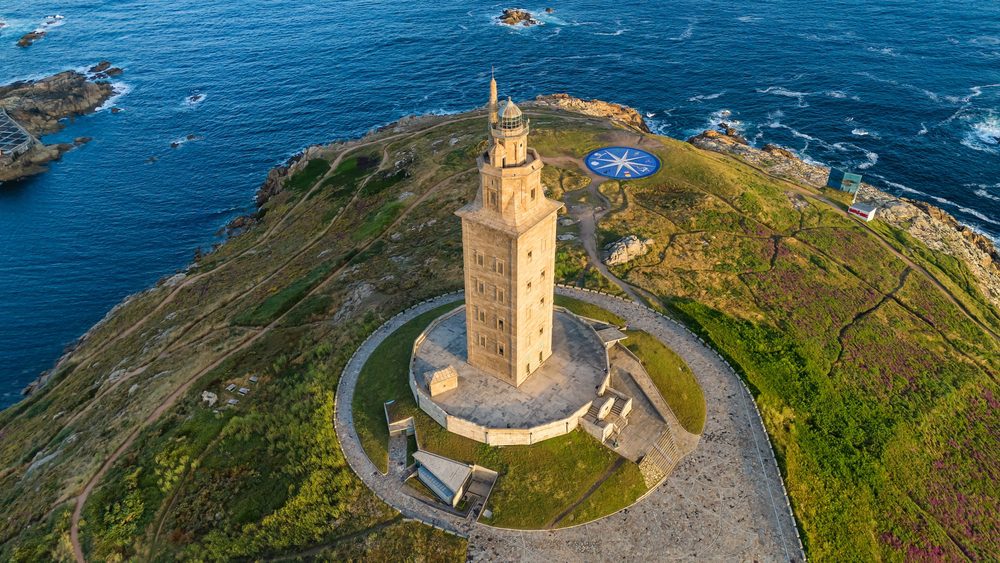 Torre de Hércules, Corunha, Espanha, melhores destinos da Europa para ir em novembro