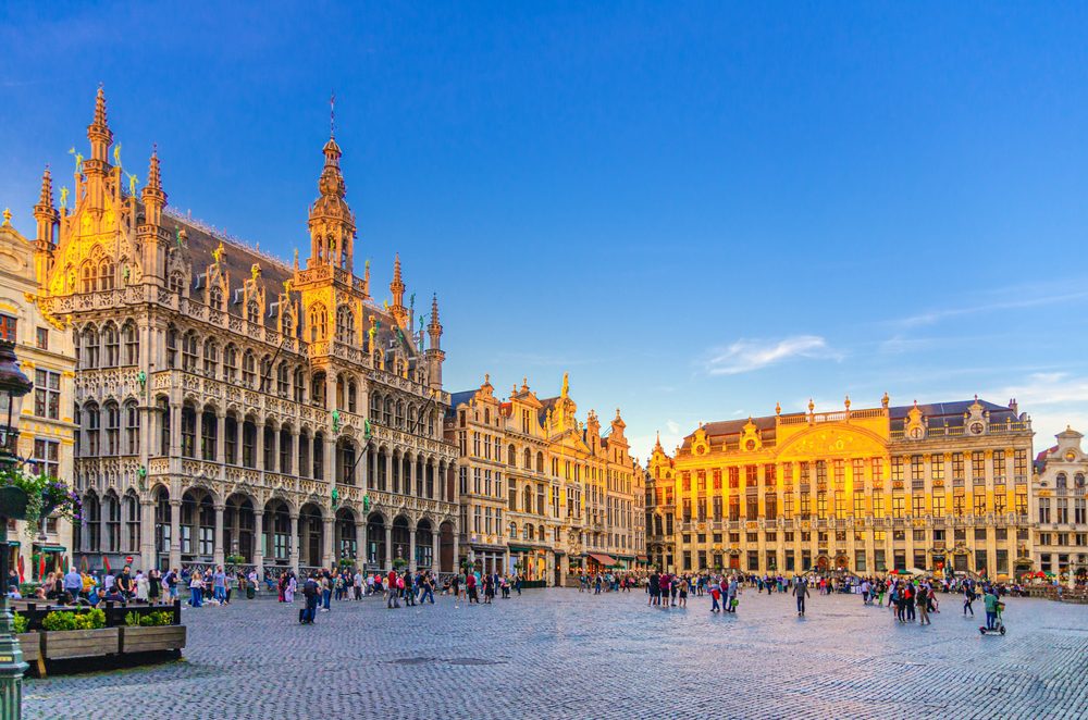 Bruxelas, Bélgica, Destinos a menos de 2h30 do Porto