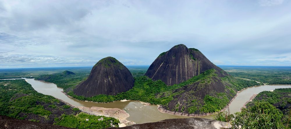 Colinas Mavecure, Guania, Colombia / autor Adelaida higuera / Shutterstock