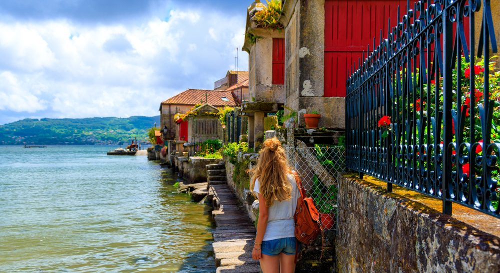 Combarro / Foto de margouillat photo / ShutterStock