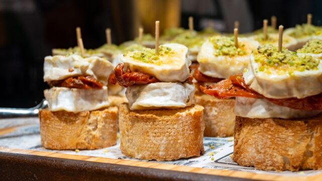 Espanha à Mesa: 8 Destinos para Quem Gosta de Comer Bem